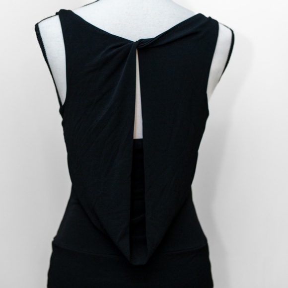 Dressy Fitted Tank Top with Open Back and Chain Link Detailed Straps Size Small - Picture 3 of 4